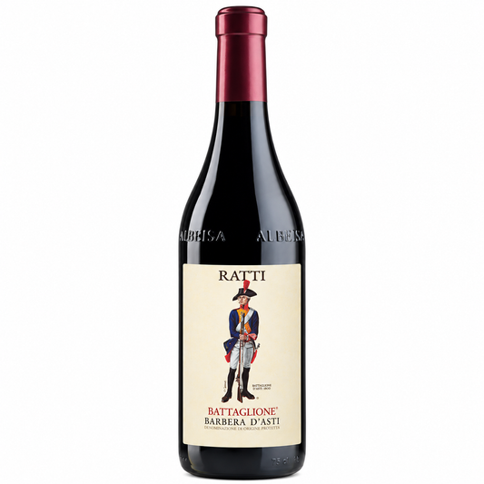 Renato Ratti Battaglione Barbera d'Asti — botella sobre fondo blanco